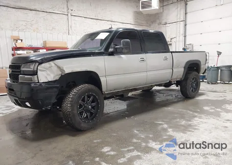 2003 Chevrolet Silverado 2500Hd Ls из США, поврежденный, VIN 1GCHK23133F164096